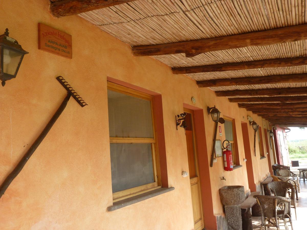 Agriturismo Nuragh'Elighe Sindia Exterior photo