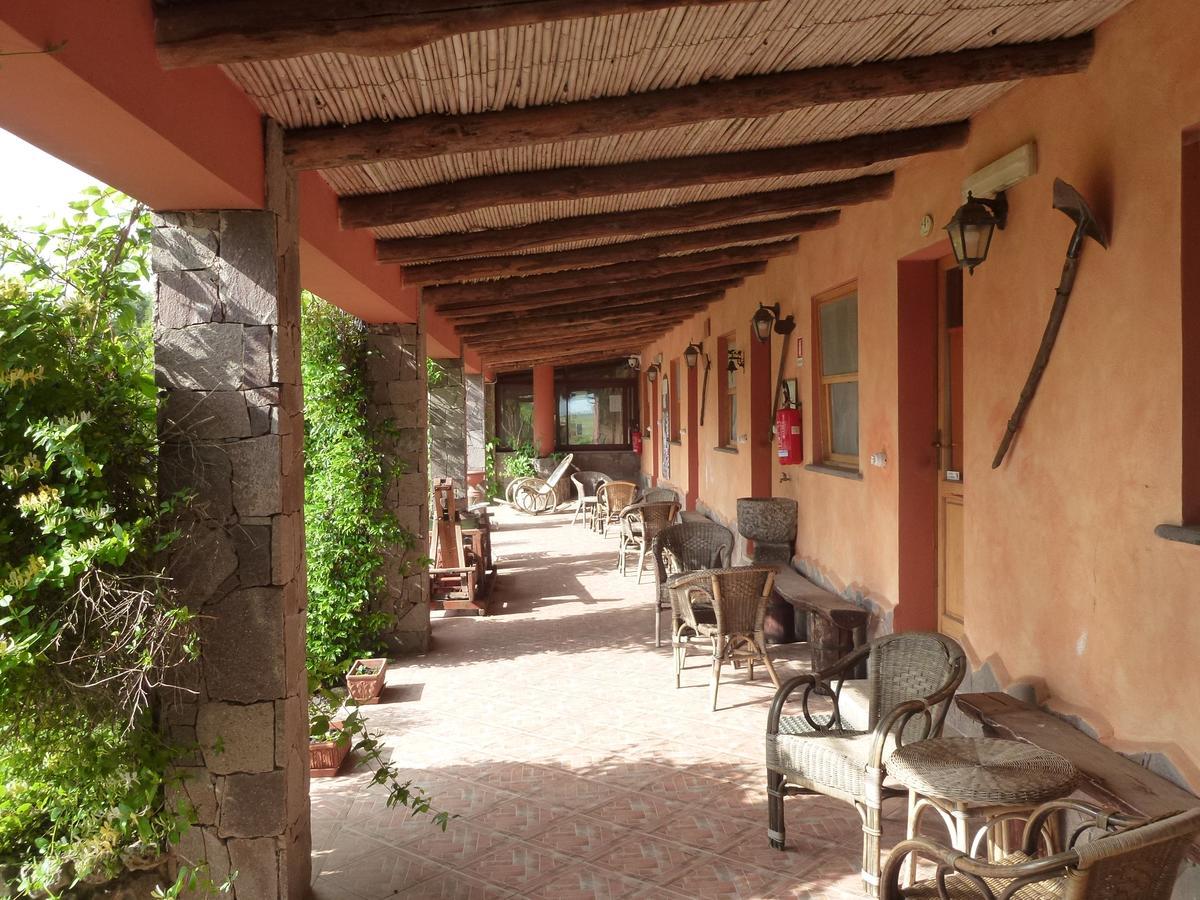 Agriturismo Nuragh'Elighe Sindia Exterior photo